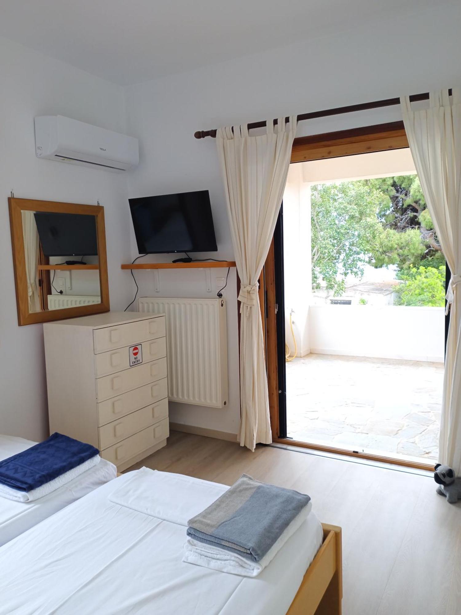 Seaside Haven Kineta Villa Dış mekan fotoğraf